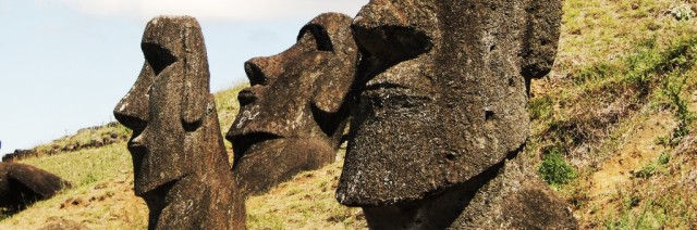 Les Moais et ses énigmes Et si les statues de l’île de Pâques s’étaient déplacées en "marchant" ?